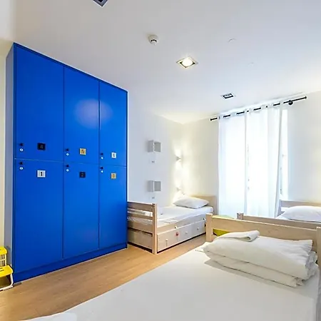 Euroadria Hostel *